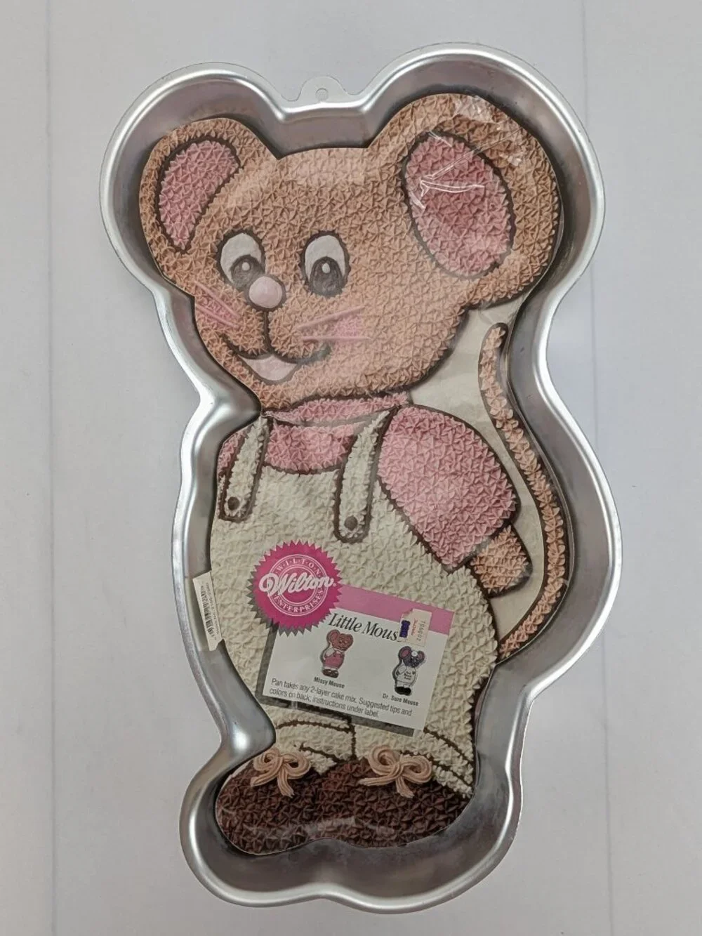Wilton vintage little